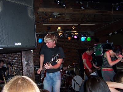 Ettison Clio live, 7 May 2004