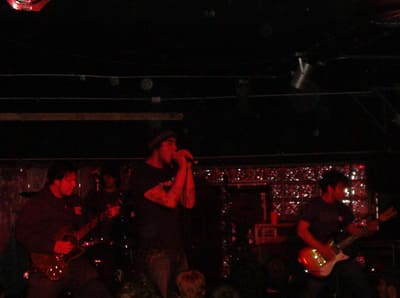 Glasseater live at 929 Cafe, 26 January 2003