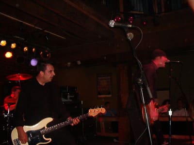 Autopilot Off live at Alley Katz, 17 July 2003