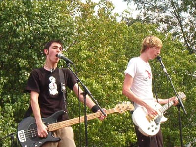 Hindsight 20/20 live, 16 August 2003