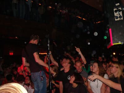 Matchbook Romance live