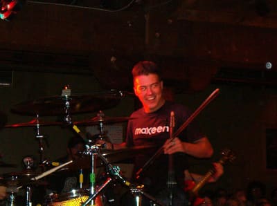 Yellowcard live