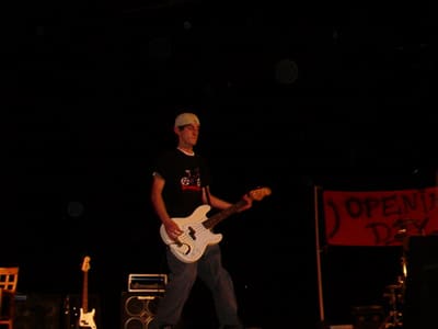 Opening Day live, 14 March 2003